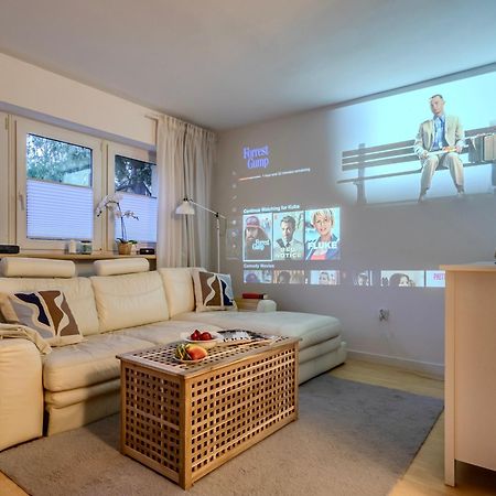 Rezydencja Filmowa- Wygodny Apartament 10 Min Od Lotniska I Centrum Apartment Варшава Екстериор снимка